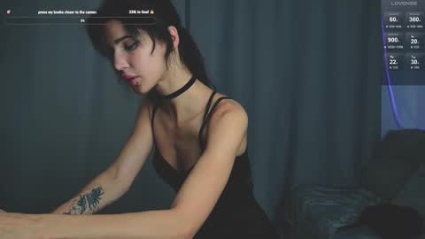 Snapshot of rinacain chatting on September 28, 12:16 am RINA online show from September 28, 12:16 am