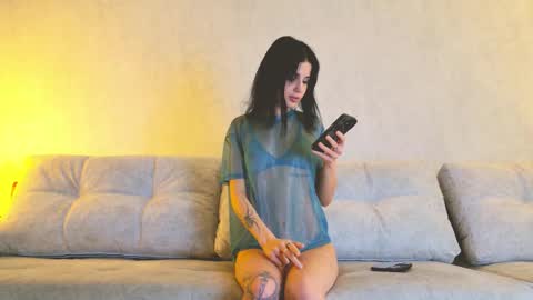 Snapshot of rinacain chatting on November 27, 5:31 am RINA online show from November 27, 5:31 am