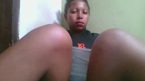 rinah654271 online show from April 15, 2:35 pm