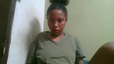 rinah654271 online show from April 21, 2:51 am