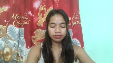 Snapshot of rinah856024 chatting on March 6, 10:41 am rinah856024 online show from March 6, 10:41 am