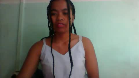 Snapshot of rinah856024 chatting on October 6, 3:37 am rinah856024 online show from October 6, 3:37 am
