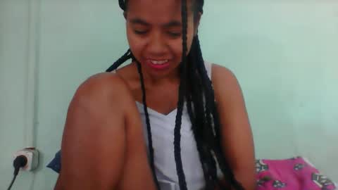 Snapshot of rinah856024 chatting on October 6, 3:42 pm rinah856024 online show from October 6, 3:42 pm