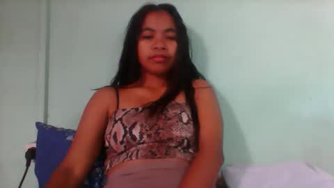 Snapshot of rinah856024 chatting on October 12, 5:06 am rinah856024 online show from October 12, 5:06 am