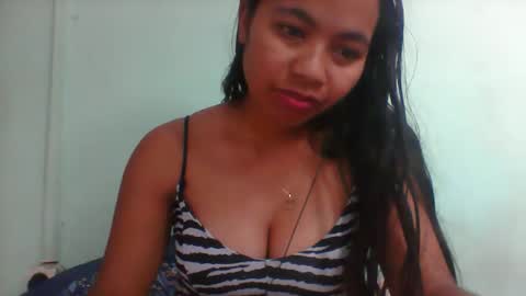 Snapshot of rinah856024 chatting on October 28, 7:16 pm rinah856024 online show from October 28, 7:16 pm