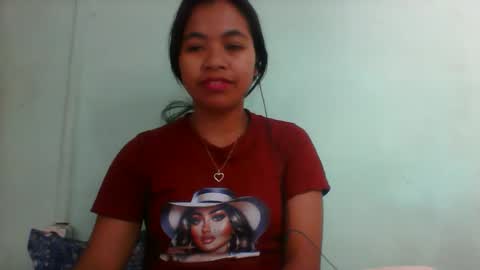 Snapshot of rinah856024 chatting on November 3, 2:51 pm rinah856024 online show from November 3, 2:51 pm