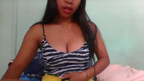 Snapshot of rinah856024 chatting on November 10, 9:52 am rinah856024 online show from November 10, 9:52 am