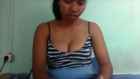 Snapshot of rinah856024 chatting on November 23, 6:08 pm rinah856024 online show from November 23, 6:08 pm