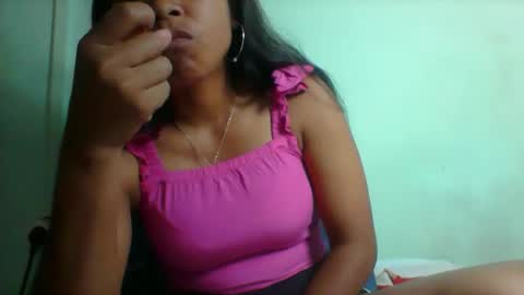 rinah856024 online show from January 10, 7:32 am