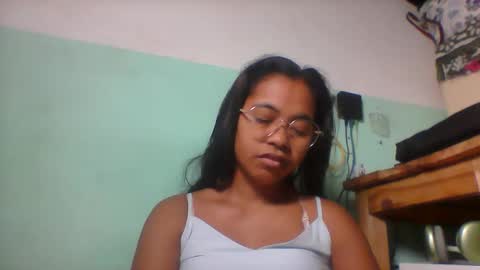 rinah856024 online show from April 15, 5:47 am