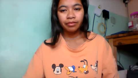 Snapshot of rinah856024 chatting on June 11, 4:32 am rinah856024 online show from June 11, 4:32 am