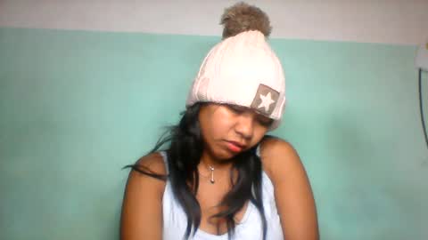 Snapshot of rinah856024 chatting on July 7, 3:42 am rinah856024 online show from July 7, 3:42 am