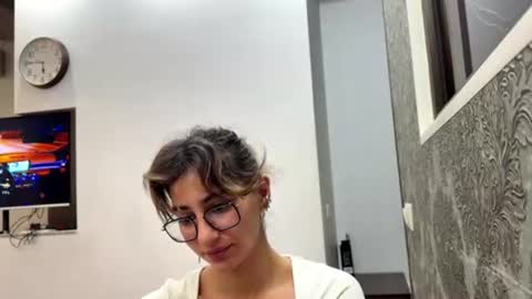 Snapshot of rindexx chatting on August 8, 3:36 pm rindexx online show from August 8, 3:36 pm