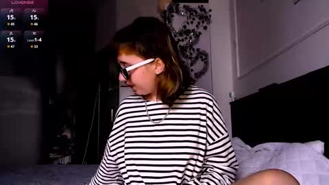 Snapshot of riri_rich chatting on January 12, 6:39 am Rita online show from January 12, 6:39 am