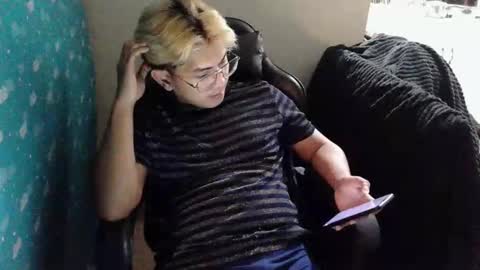 Snapshot of ririhoee chatting on March 24, 7:19 pm ririhoee online show from March 24, 7:19 pm