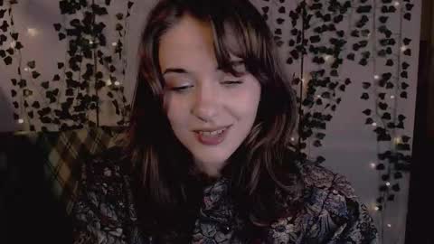 risha_laass online show from November 12, 7:57 pm