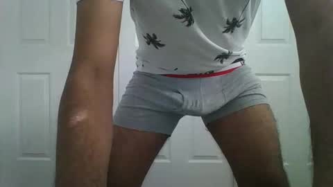 Snapshot of rishavb1991 chatting on May 6, 11:32 pm rishavb1991 online show from May 6, 11:32 pm