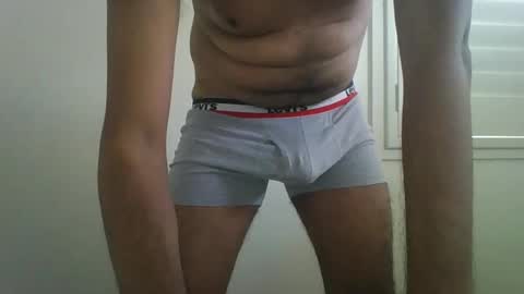 Snapshot of rishavb1991 chatting on May 27, 5:26 am rishavb1991 online show from May 27, 5:26 am