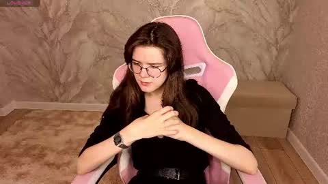 Snapshot of rita_addams chatting on July 1, 9:22 am Rita Addams online show from July 1, 9:22 am
