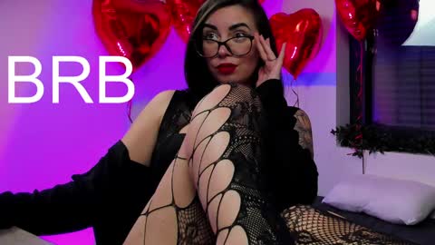 Snapshot of ritasunset chatting on June 3, 8:50 am Miss Rita online show from June 3, 8:50 am