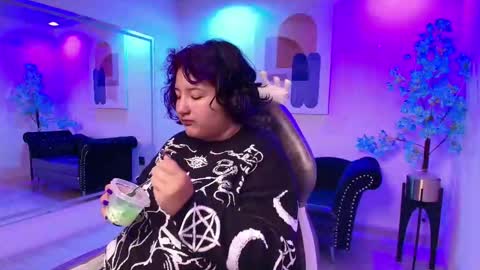 Snapshot of ritsuka_berry chatting on December 4, 2:54 am Ritsuka online show from December 4, 2:54 am