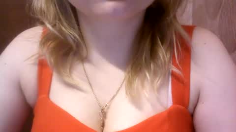 Snapshot of riveramaureen chatting on January 24, 5:11 pm RiveraMaureen online show from January 24, 5:11 pm