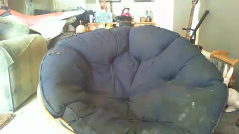 Snapshot of riverratggg chatting on June 15, 8:38 am riveratggg online show from June 15, 8:38 am