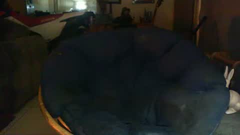 Snapshot of riverratggg chatting on June 24, 5:17 am riveratggg online show from June 24, 5:17 am