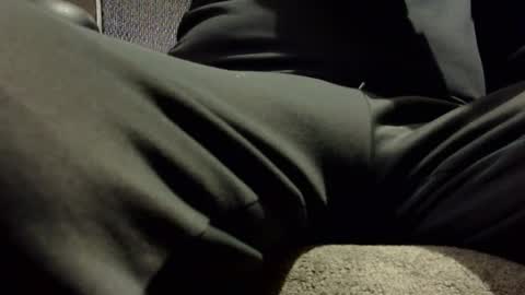 Snapshot of riverskarltc chatting on January 28, 2:32 am RiverskarlTC online show from January 28, 2:32 am