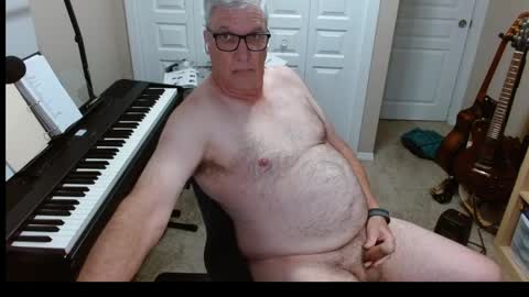 Snapshot of rjdew1130 chatting on June 2, 6:54 pm rjdew1130 online show from June 2, 6:54 pm