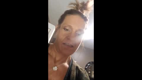 Snapshot of rjeanr chatting on May 10, 9:47 am Randiz online show from May 10, 9:47 am