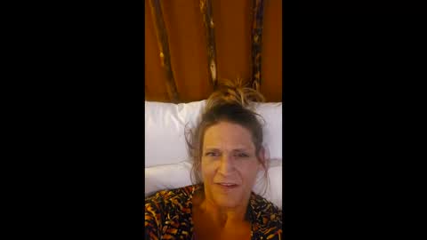 Snapshot of rjeanr chatting on June 11, 12:36 pm Randiz online show from June 11, 12:36 pm