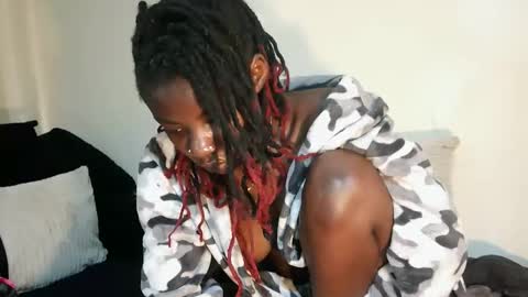 rlessing2 online show from March 30, 11:44 am