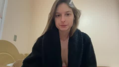 Snapshot of ro_bianchi chatting on July 7, 2:10 pm ro_bianchi online show from July 7, 2:10 pm