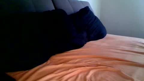 Snapshot of roaddogg1988 chatting on October 24, 8:00 am roaddogg1988 online show from October 24, 8:00 am