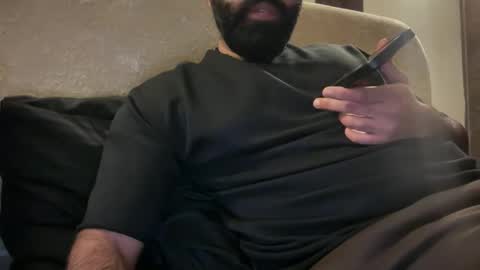 roamexotic00 online show from January 18, 9:29 pm