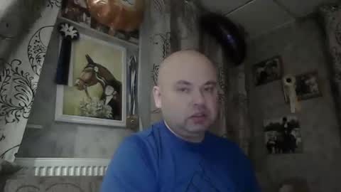 rob18997 online show from November 17, 7:52 pm