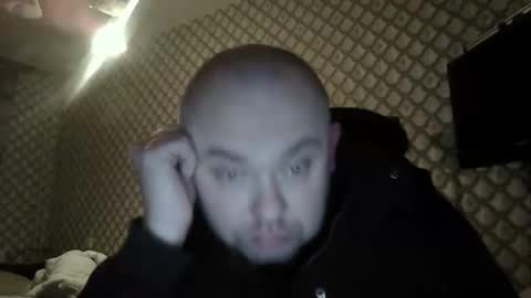 rob18997 online show from November 20, 7:02 pm