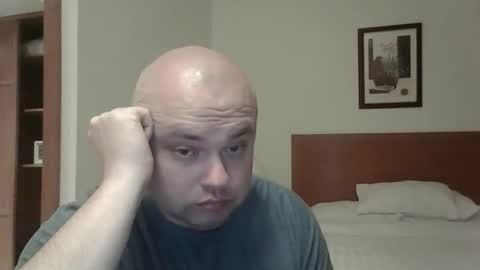 rob18997 online show from December 2, 8:59 pm