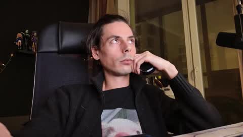 rob_hills online show from January 18, 1:09 am