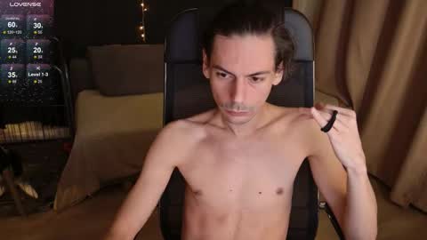 Snapshot of rob_hills chatting on January 19, 4:16 am rob_hills online show from January 19, 4:16 am