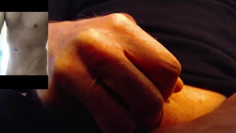 robby66_56 online show from March 2, 7:23 pm