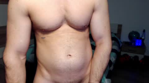 Snapshot of robbyshawz chatting on January 4, 8:28 am robbyshawz online show from January 4, 8:28 am