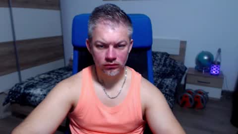 Snapshot of robbyshawz chatting on November 5, 5:40 am robbyshawz online show from November 5, 5:40 am