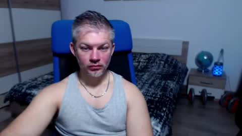 Snapshot of robbyshawz chatting on November 13, 6:01 am robbyshawz online show from November 13, 6:01 am