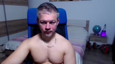 Snapshot of robbyshawz chatting on November 18, 5:12 am robbyshawz online show from November 18, 5:12 am