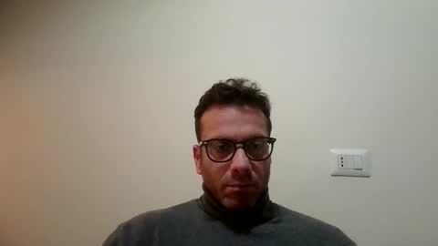 roberpierre_ho online show from February 19, 9:33 pm