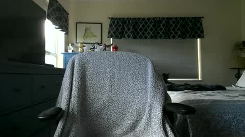 Snapshot of robert45556 chatting on October 12, 6:51 pm robert online show from October 12, 6:51 pm