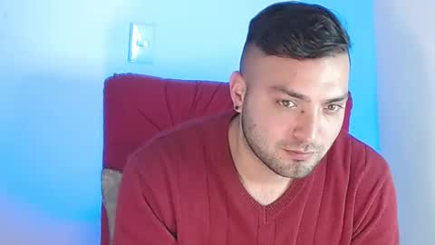 Snapshot of robert_leroy chatting on February 4, 7:29 am Stiven - online show from February 4, 7:29 am