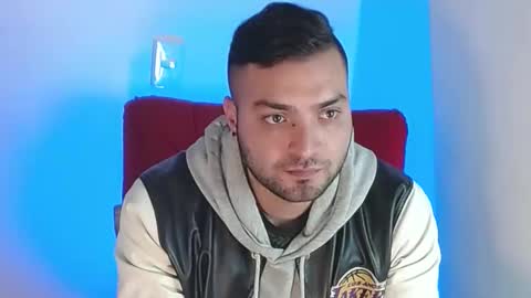 Snapshot of robert_leroy chatting on February 6, 3:59 am Stiven - online show from February 6, 3:59 am